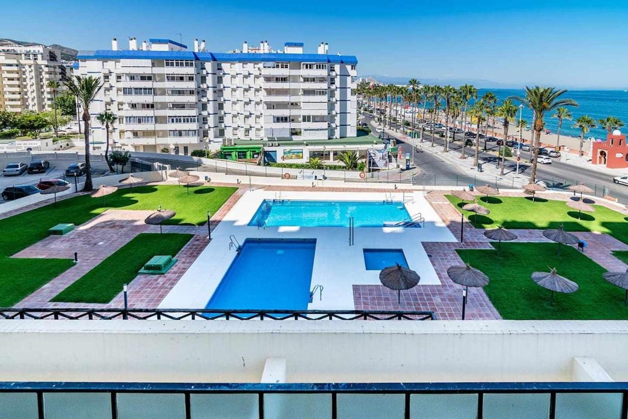 Apartamento Loft In Front Of The Sea Benalmádena Exterior foto